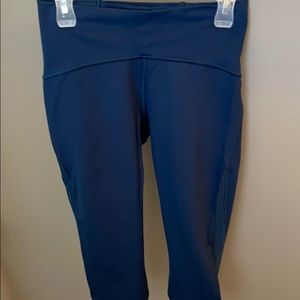 Lululemon Train Times Crop - Sz 8